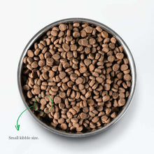Load image into Gallery viewer, Small kibble size for Open Farm Catch-of-the-Season Whitefish for Cats, offering high protein nutrition.