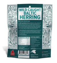 Load image into Gallery viewer, Plato Wild Caught Baltic Herring dog treats packaging, showcasing whole fish, nutritional benefits, and sustainability.