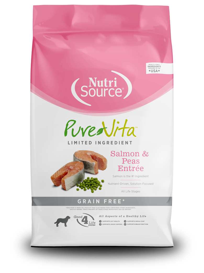 Purevita Salmon & Pea for Dogs, grain-free dog food with salmon and peas, suitable for all life stages.