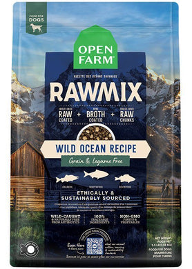 Open Farm RawMix Wild Ocean Recipe for dogs, grain-free kibble coated in bone broth and freeze-dried raw chunks.